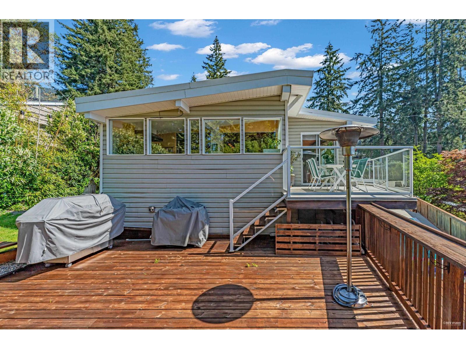 4323 Valencia Avenue, North Vancouver, British Columbia  V7N 4A7 - Photo 21 - R3079070