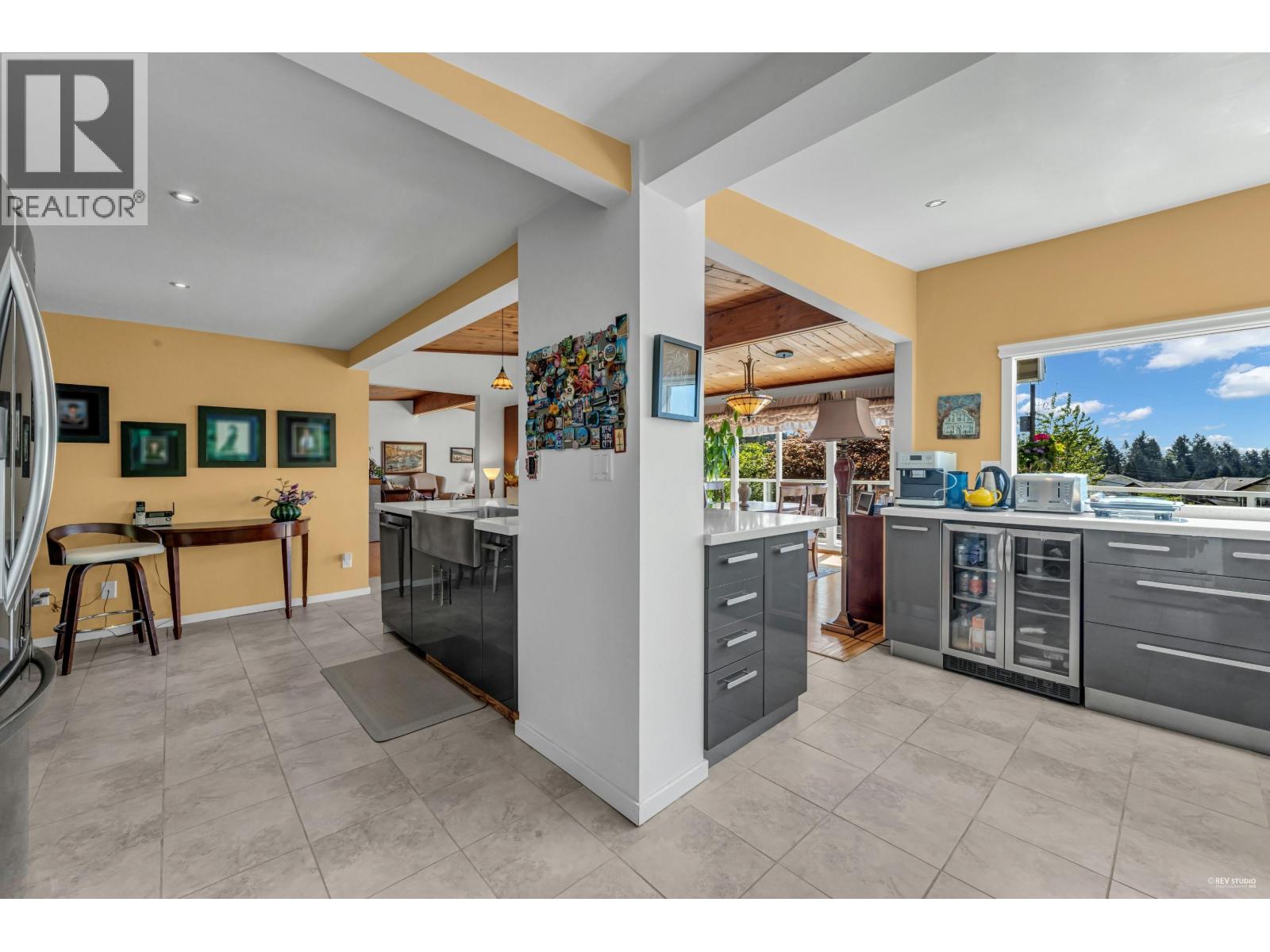 4323 Valencia Avenue, North Vancouver, British Columbia  V7N 4A7 - Photo 7 - R3079070