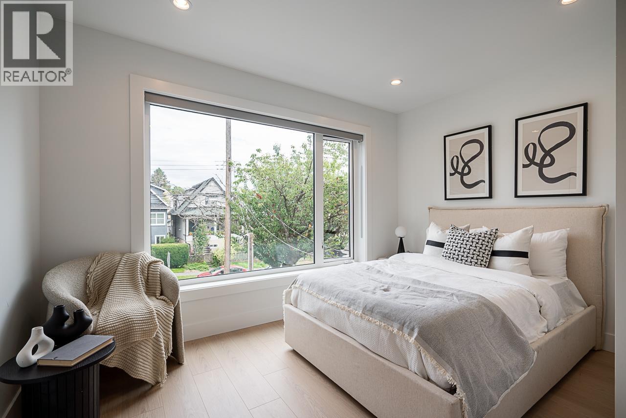 1 1816 E 3rd Avenue, Vancouver, British Columbia  V5N 1H2 - Photo 9 - R3079034