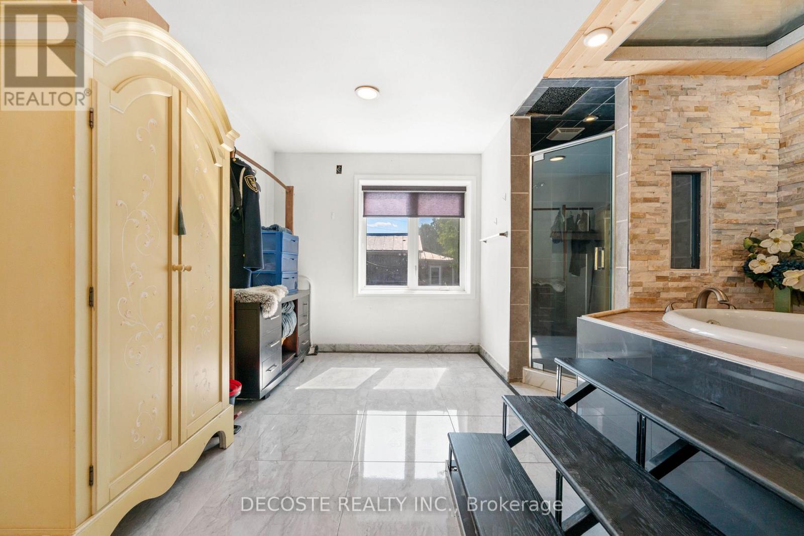 1 Mechanic Street E, North Glengarry, Ontario  K0C 1T0 - Photo 11 - X12692726