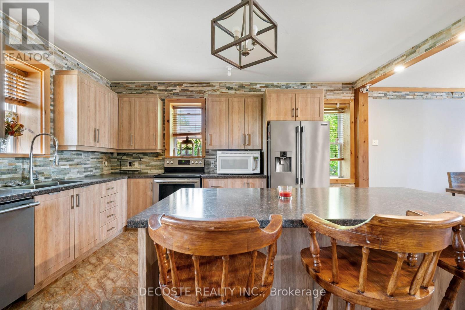 1 Mechanic Street E, North Glengarry, Ontario  K0C 1T0 - Photo 18 - X12692726