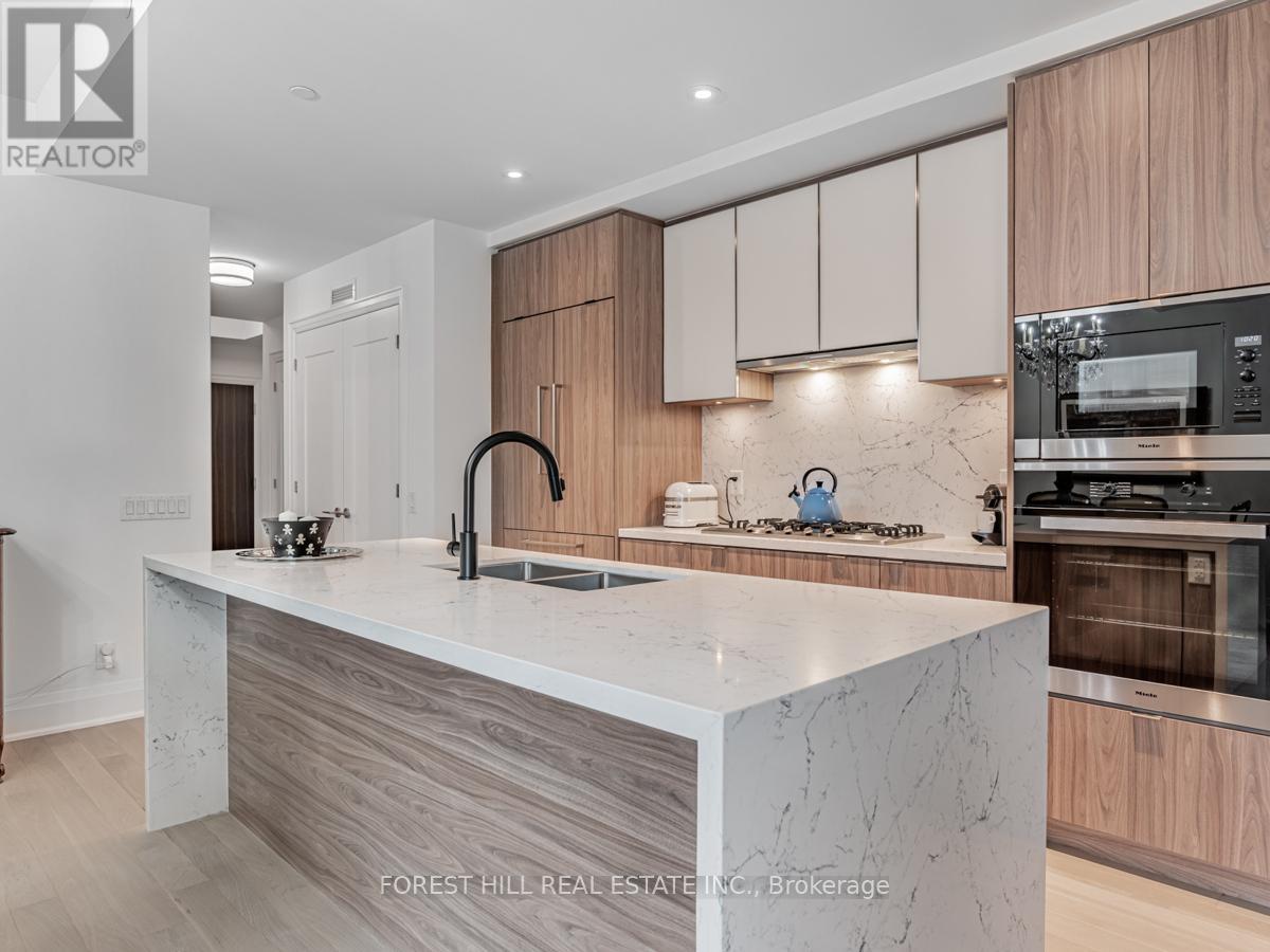 201 - 280 HOWLAND AVENUE Toronto (Annex), ON M5R 0C3