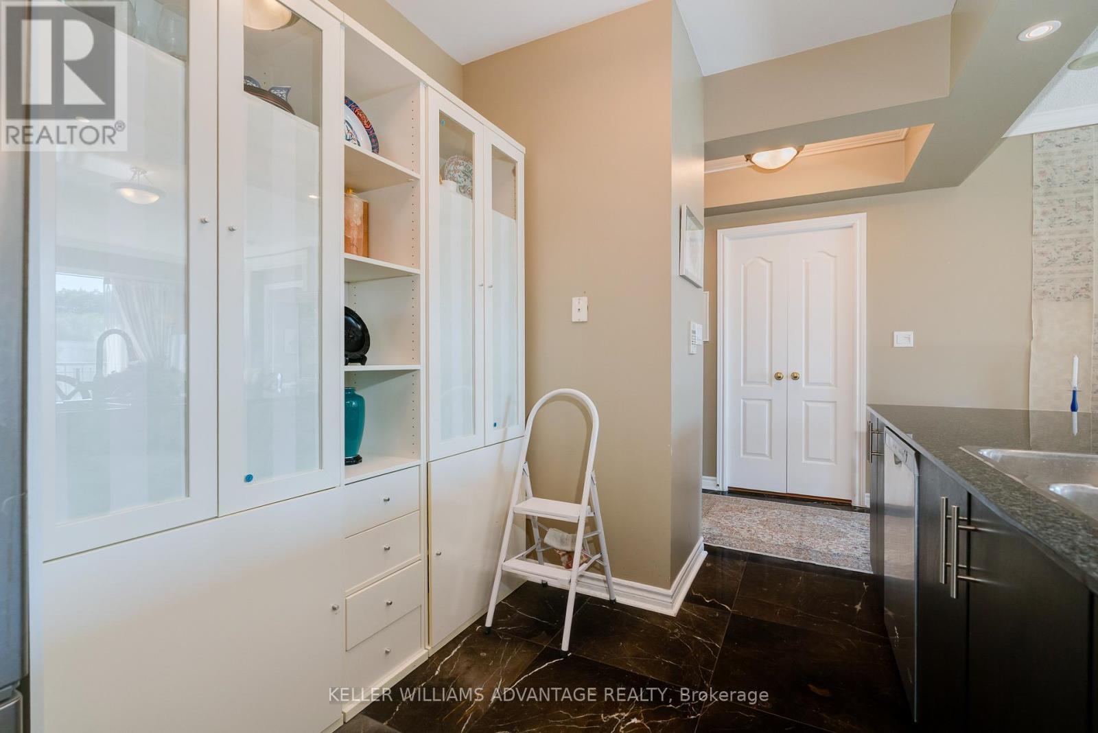 Ph22 - 28 William Carson Crescent, Toronto, Ontario  M2P 2H1 - Photo 8 - C12692712