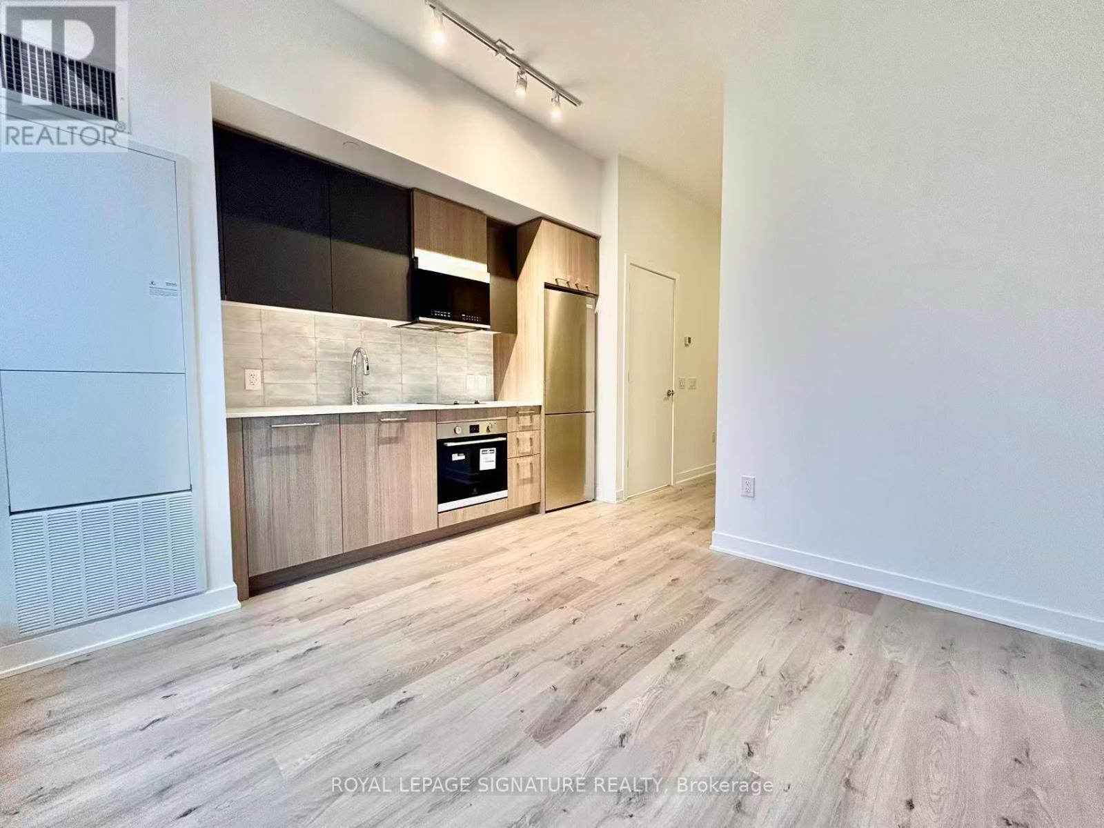 0231 - 30 Dreamers Way, Toronto, Ontario  M5A 0Y7 - Photo 5 - C12692750