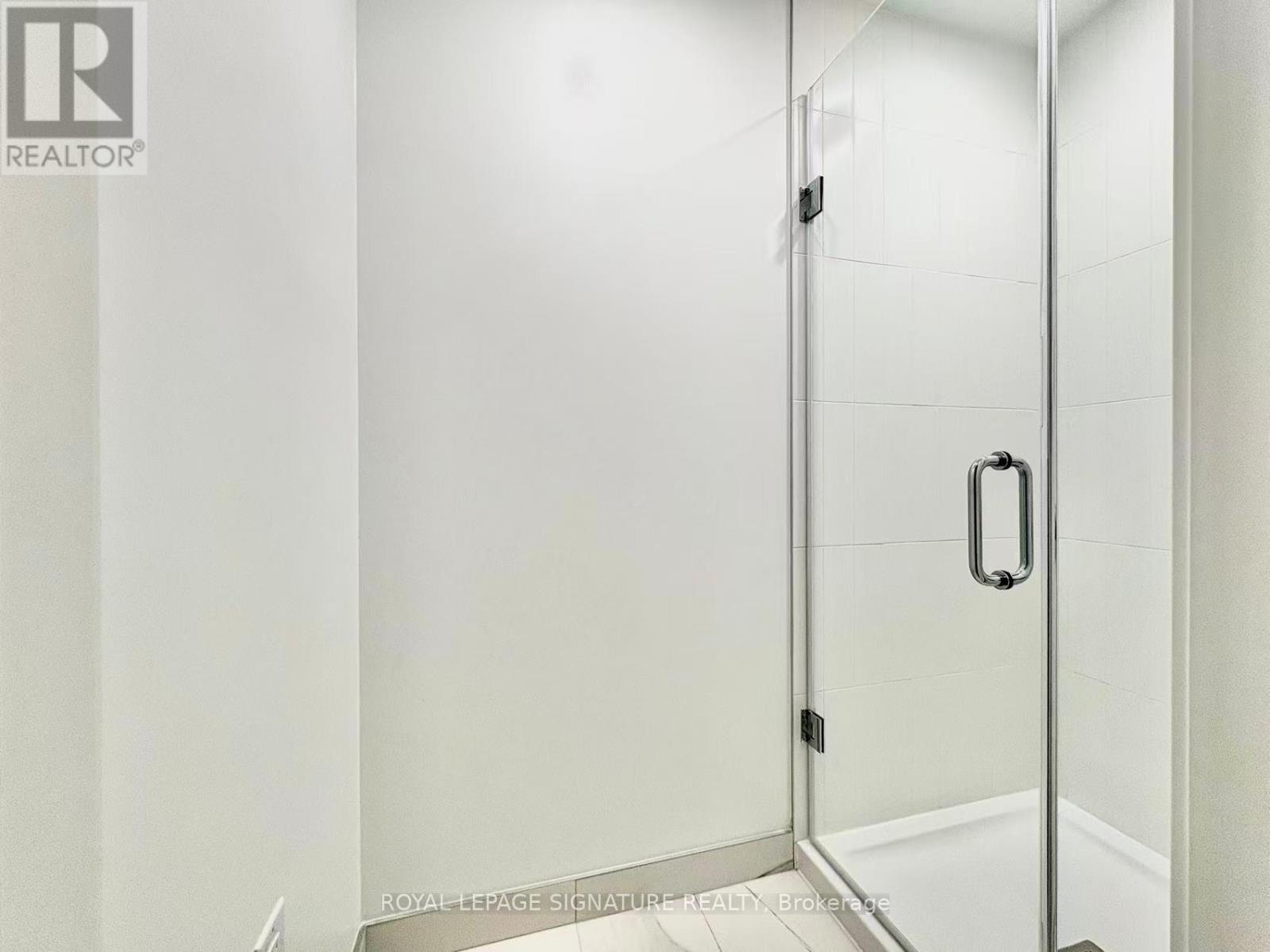 0231 - 30 Dreamers Way, Toronto, Ontario  M5A 0Y7 - Photo 7 - C12692750