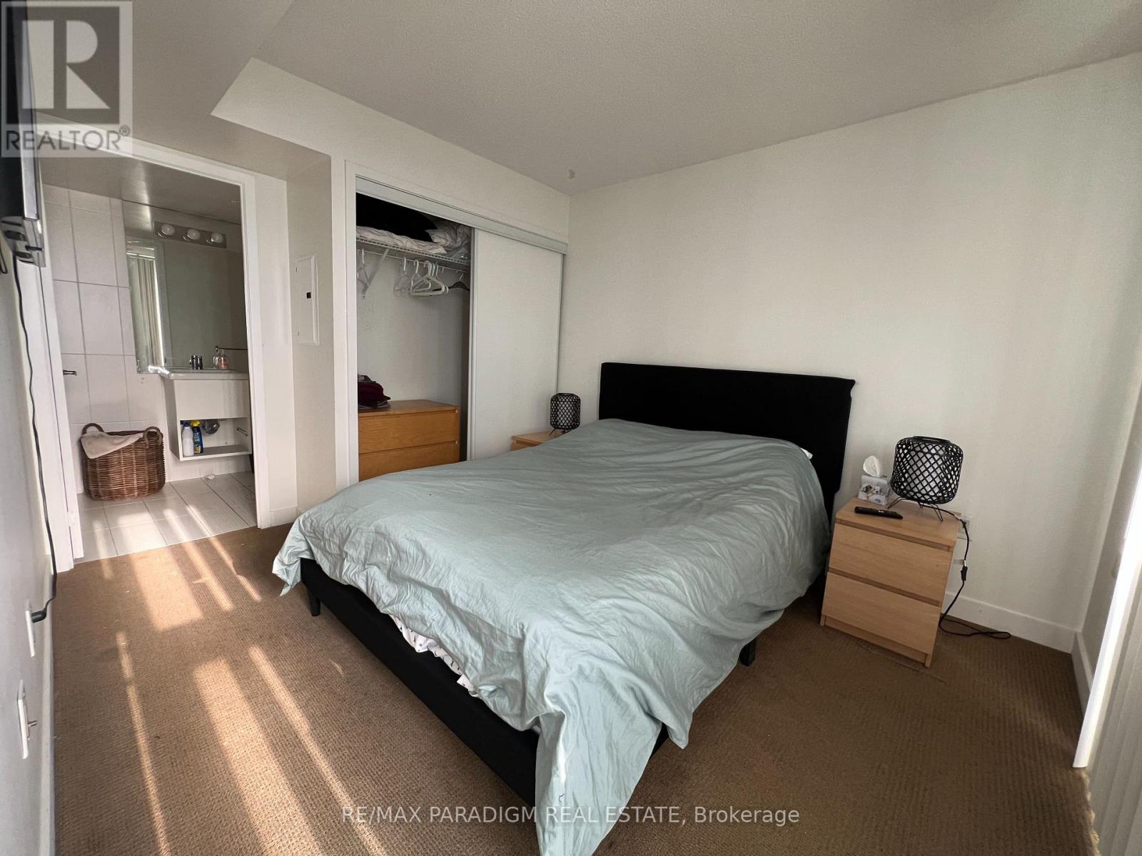 2509 - 25 Capreol Court, Toronto, Ontario  M5V 3Z7 - Photo 5 - C12692776