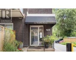 107 - 123 WOODBINE AVENUE, Toronto, Ontario