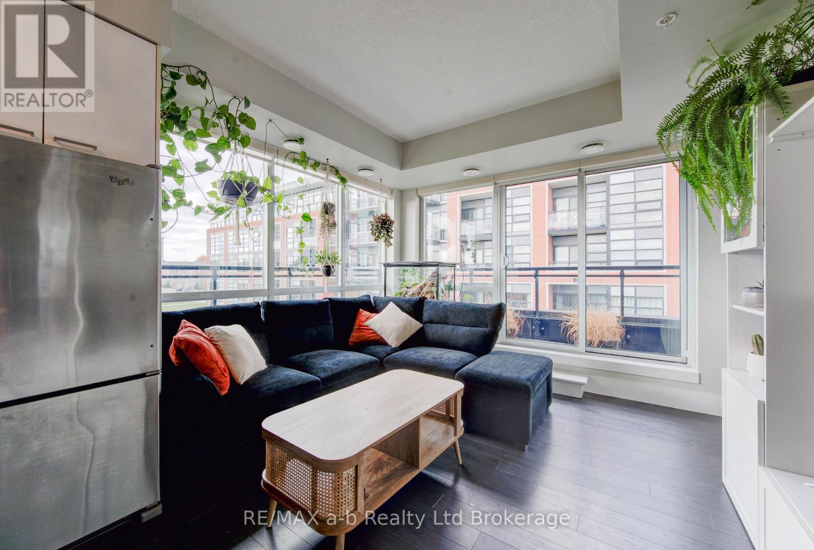 415 - 155 St Leger Street, Kitchener, Ontario  N2H 0B9 - Photo 5 - X12692736