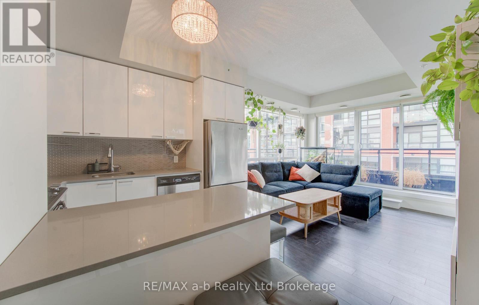 415 - 155 St Leger Street, Kitchener, Ontario  N2H 0B9 - Photo 8 - X12692736