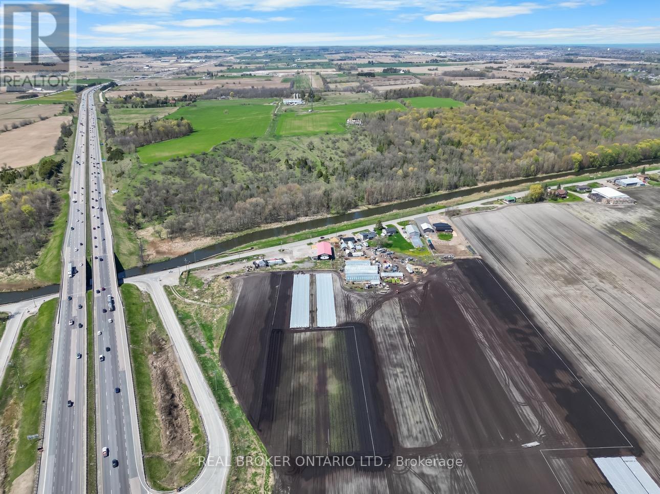 - Barn - 1153 Canal Road, Bradford West Gwillimbury (Bradford), Ontario  L3Z 4E2 - Photo 4 - N12692772