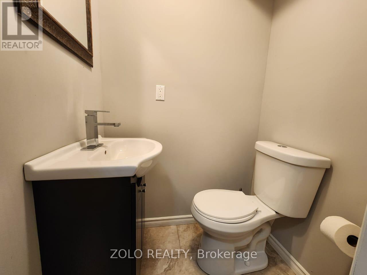 Lower - 6 Max Avenue, Barrie, Ontario  L4N 0X9 - Photo 9 - S12692806