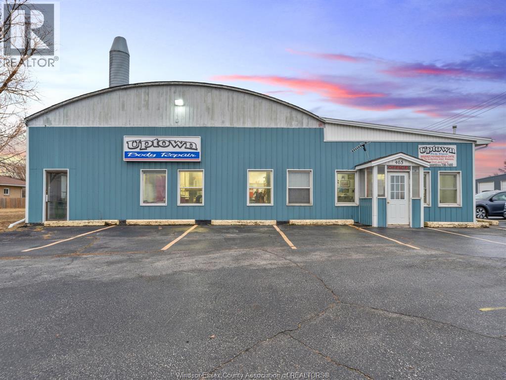 MLS# 26001010: 465 FRONT ROAD North, Amherstburg, Canada