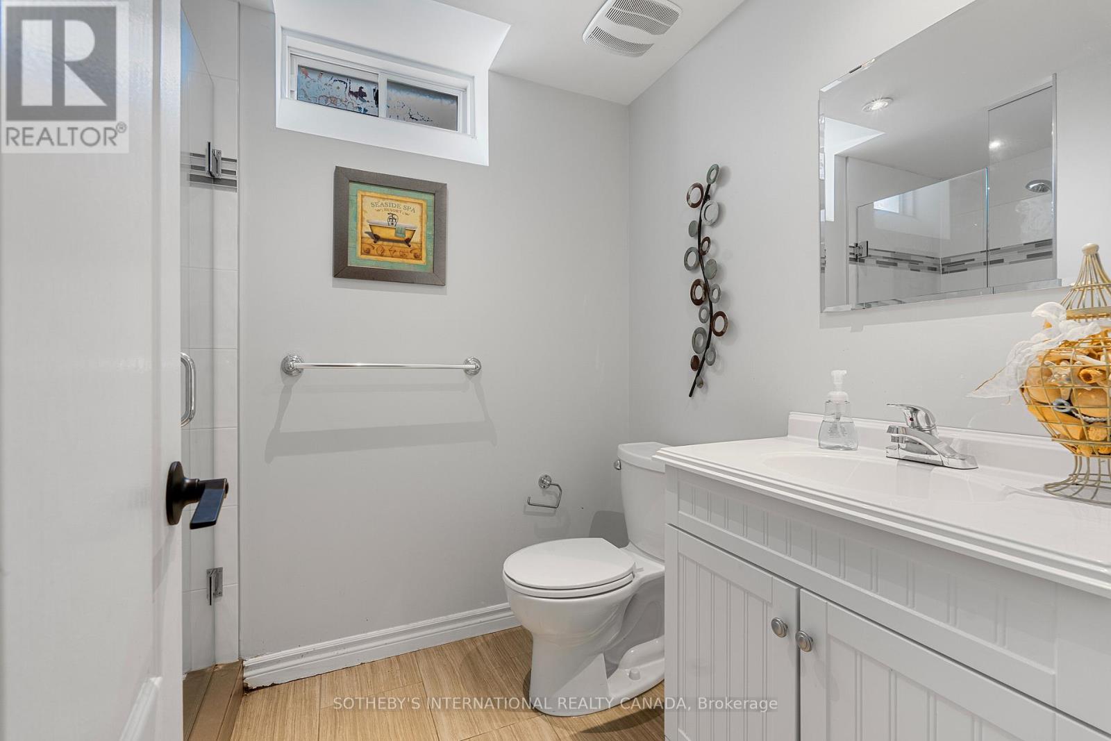 2182 Meadowglen Drive, Oakville, Ontario  L6M 4C9 - Photo 27 - W12692688