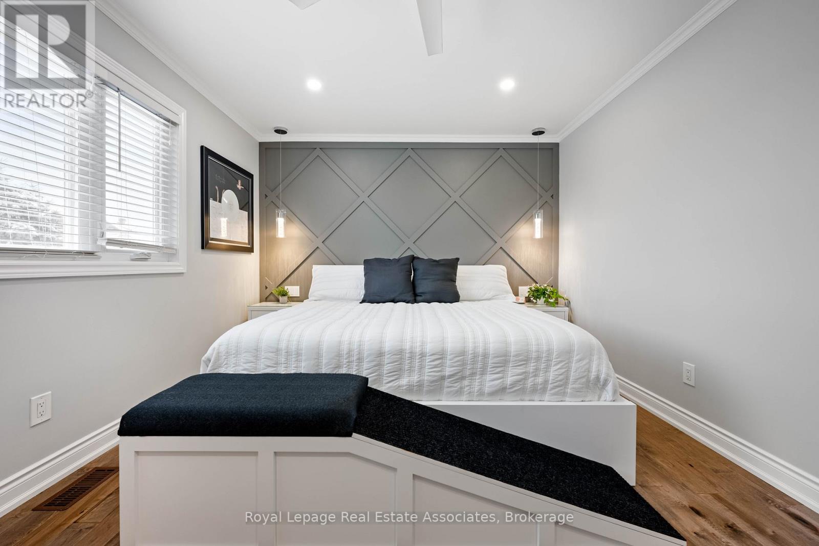 51 Curry Crescent, Halton Hills, Ontario  L7G 5T1 - Photo 24 - W12692730