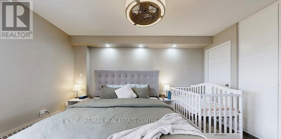 Ph 5 - 2542 Argyle Road, Mississauga, Ontario  L5B 2H5 - Photo 12 - W12692748