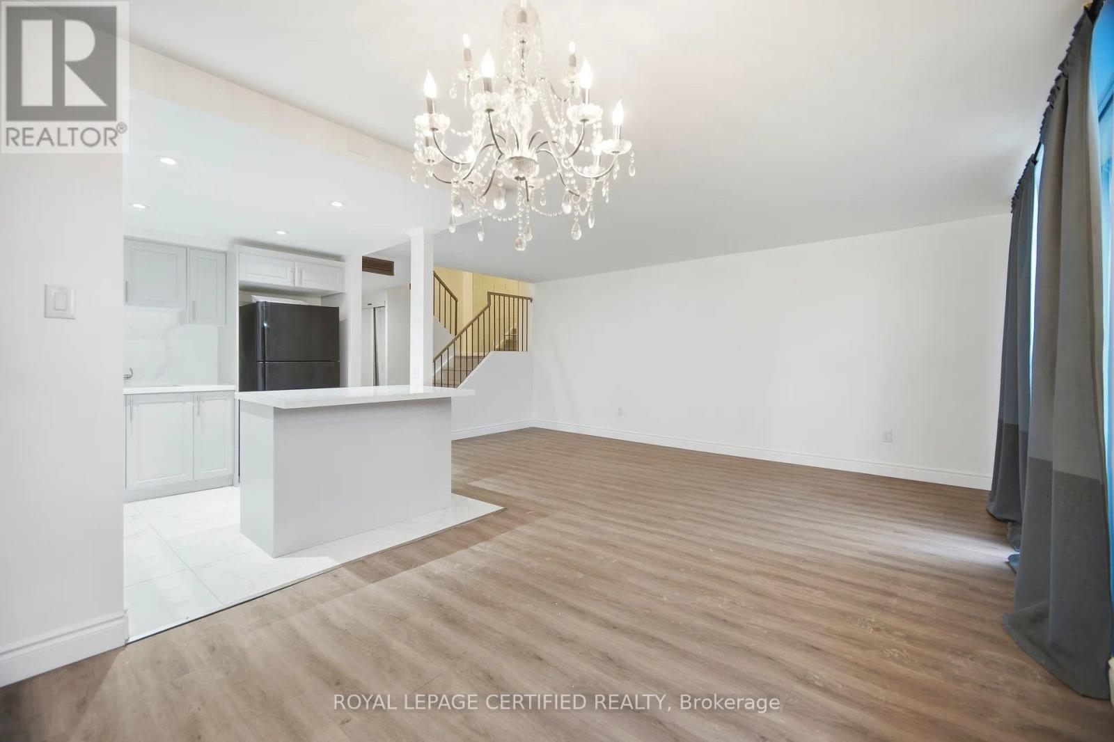 112 - 2645 Jane Street, Toronto (Glenfield-Jane Heights), Ontario  M3L 2J3 - Photo 16 - W12692752