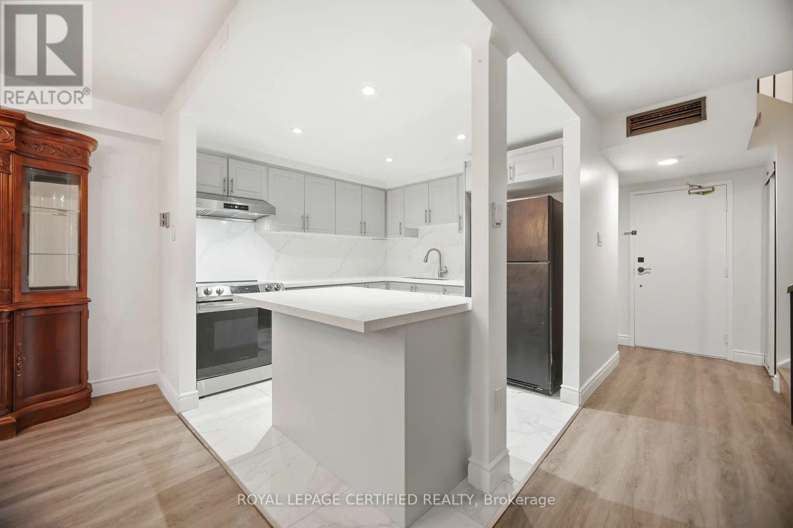 112 - 2645 Jane Street, Toronto (Glenfield-Jane Heights), Ontario  M3L 2J3 - Photo 17 - W12692752