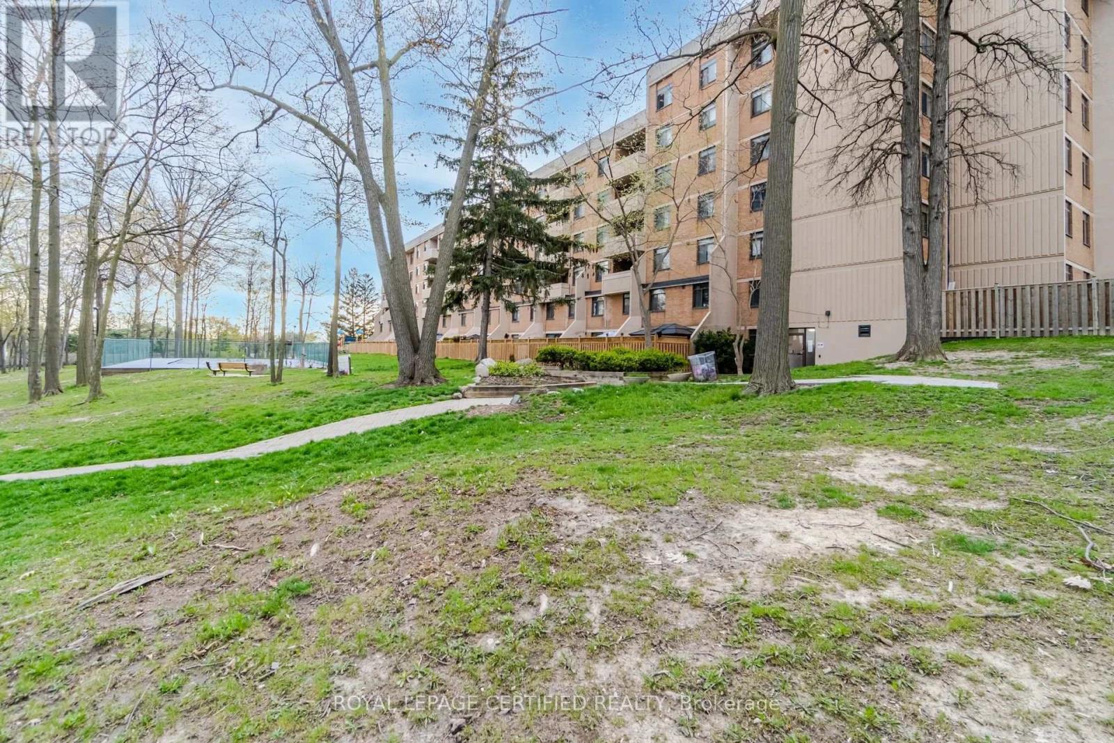 112 - 2645 Jane Street, Toronto (Glenfield-Jane Heights), Ontario  M3L 2J3 - Photo 43 - W12692752