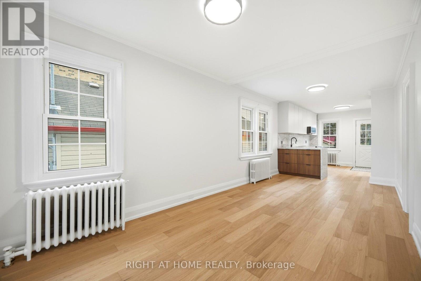 54 Thirty First Street, Toronto, Ontario  M8W 3E9 - Photo 11 - W12692786