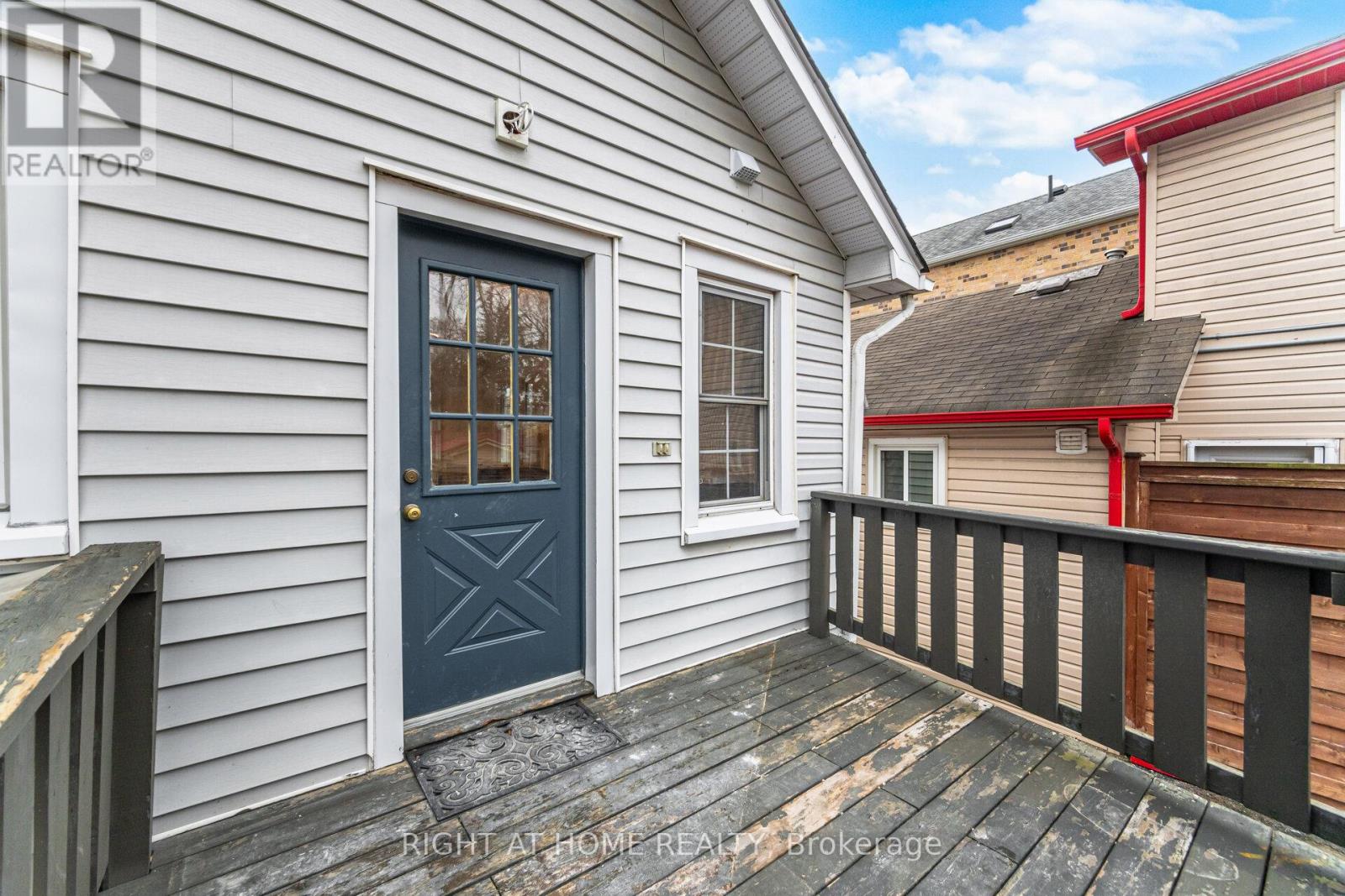 54 Thirty First Street, Toronto, Ontario  M8W 3E9 - Photo 39 - W12692786