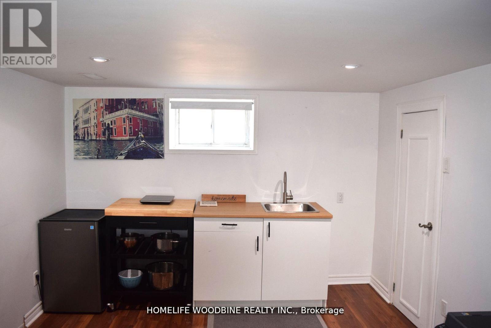 67 Allenby Avenue, Toronto, Ontario  M9W 1S7 - Photo 28 - W12692796