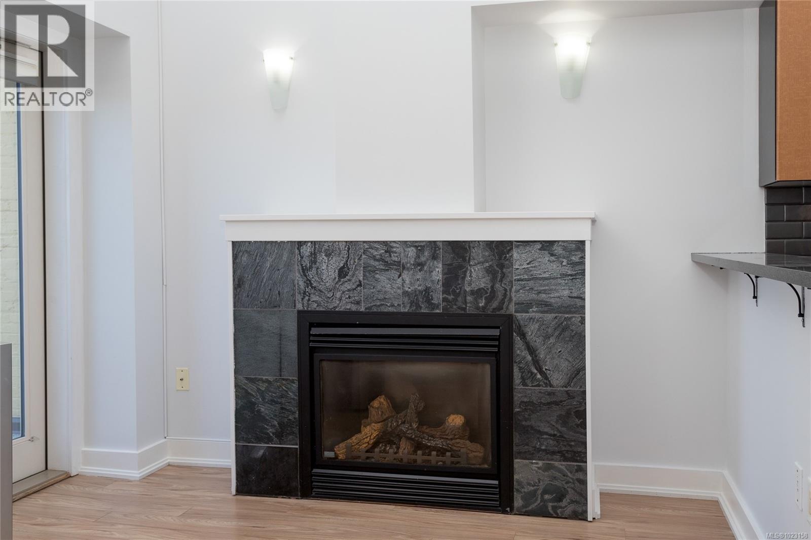 323 599 Pandora Ave, Victoria, British Columbia  V8W 1N5 - Photo 10 - 1023158