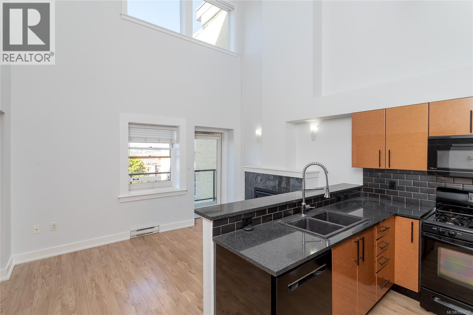 323 599 Pandora Ave, Victoria, British Columbia  V8W 1N5 - Photo 14 - 1023158