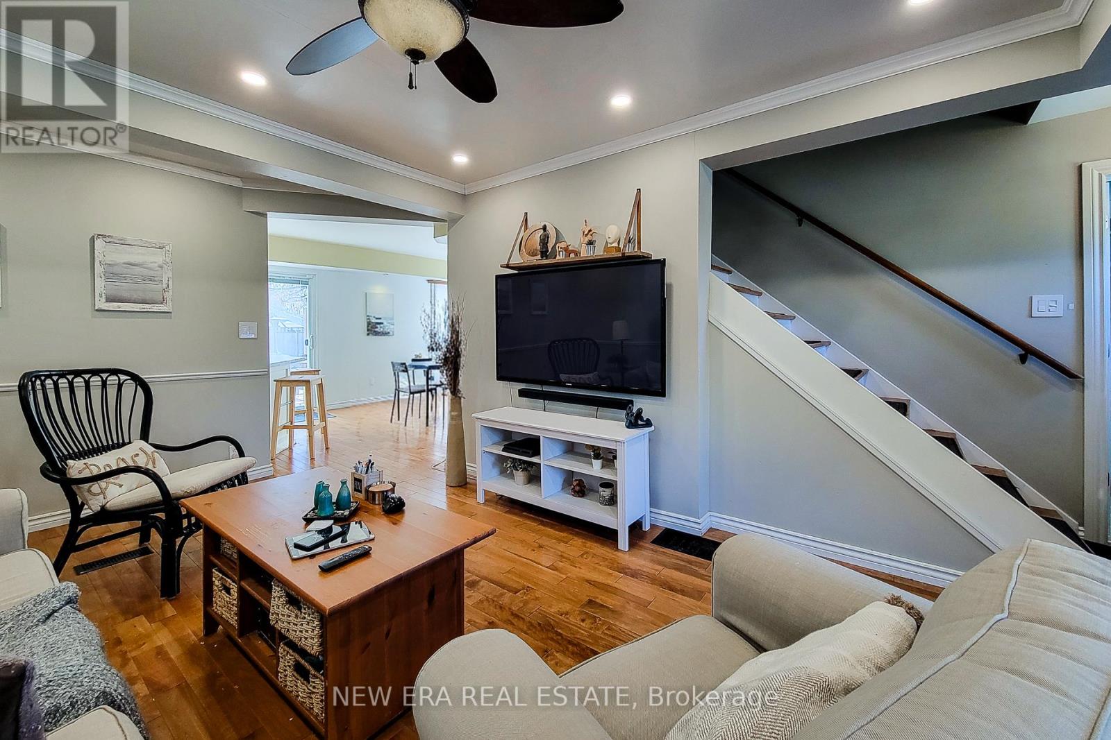 54 Eighth Avenue, Brantford, Ontario  N3S 1C3 - Photo 14 - X12692746