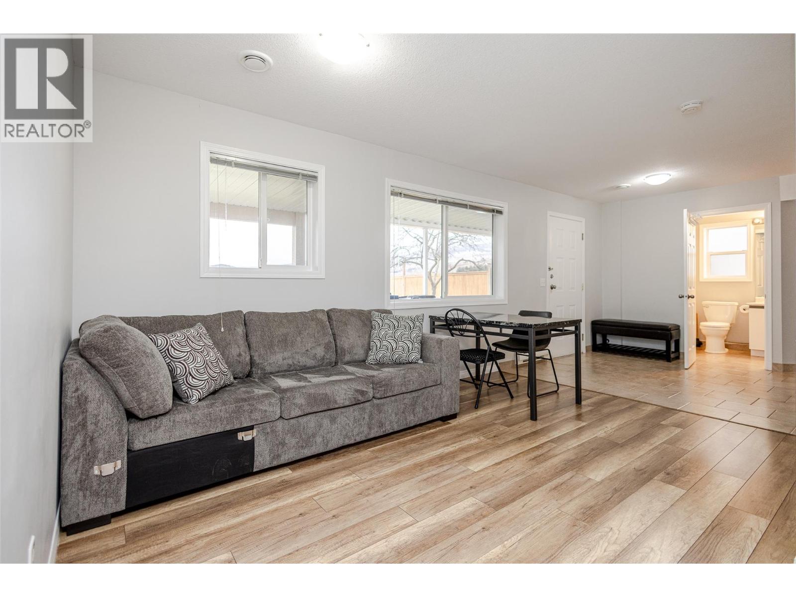 540 Klassen Road, Kelowna, British Columbia  V1X 7P3 - Photo 10 - 10372614