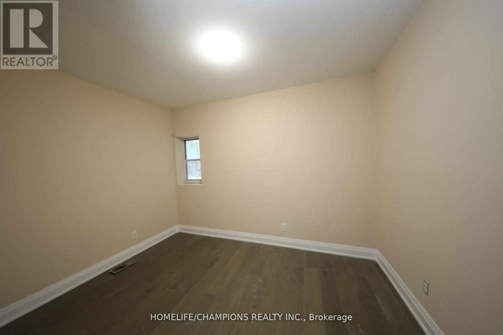 9 Stoney Creek Drive, Toronto, Ontario  M1E 3L2 - Photo 6 - E12692330