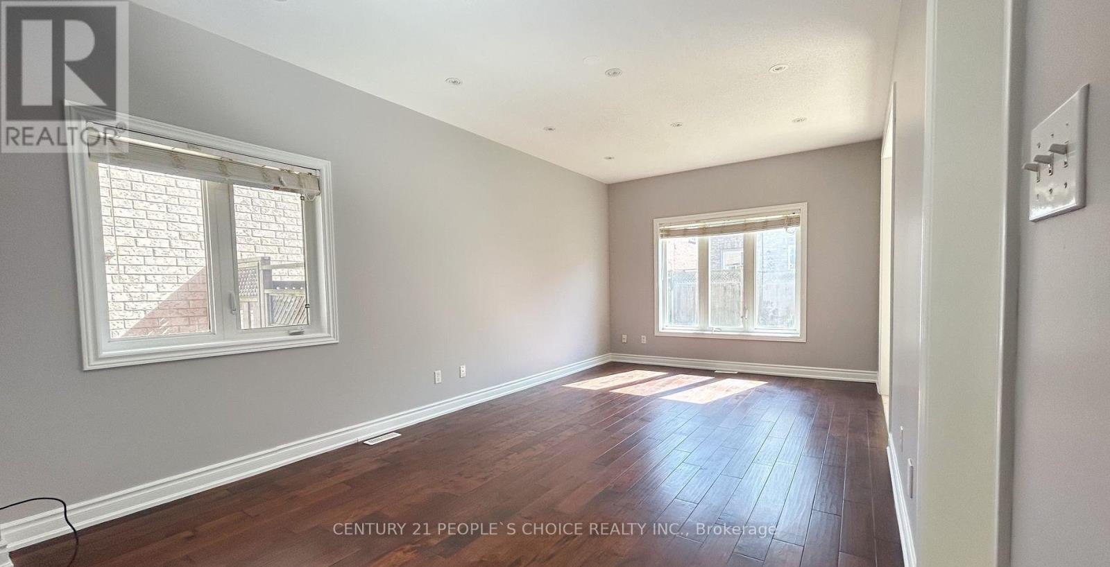 15 Krakow Street, Brampton, Ontario  L6Y 0K9 - Photo 6 - W12686860