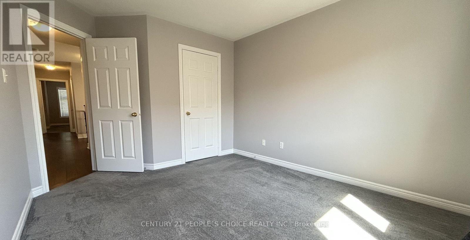 15 Krakow Street, Brampton, Ontario  L6Y 0K9 - Photo 10 - W12686860