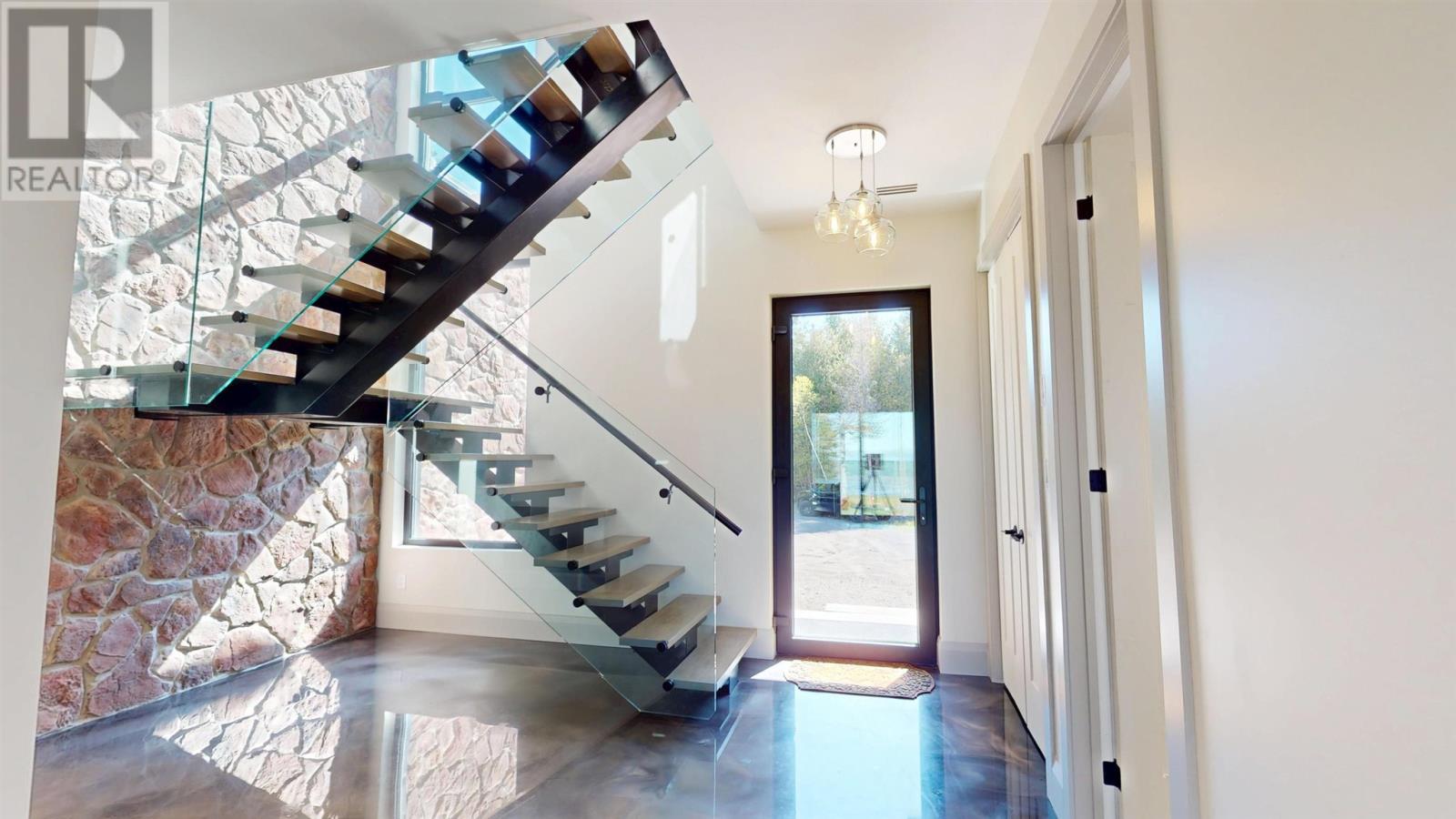 937 Sunnyside Beach Rd, Sault Ste. Marie, Ontario  P6A 6K4 - Photo 27 - SM251277