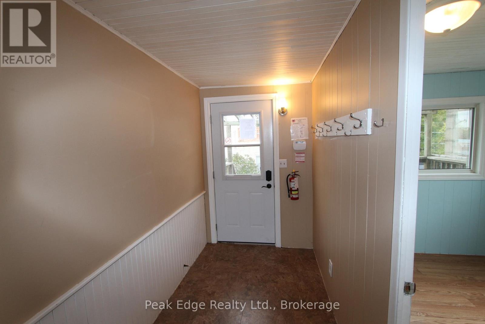 209 10th Street, Hanover, Ontario  N4N 1N8 - Photo 22 - X12692858