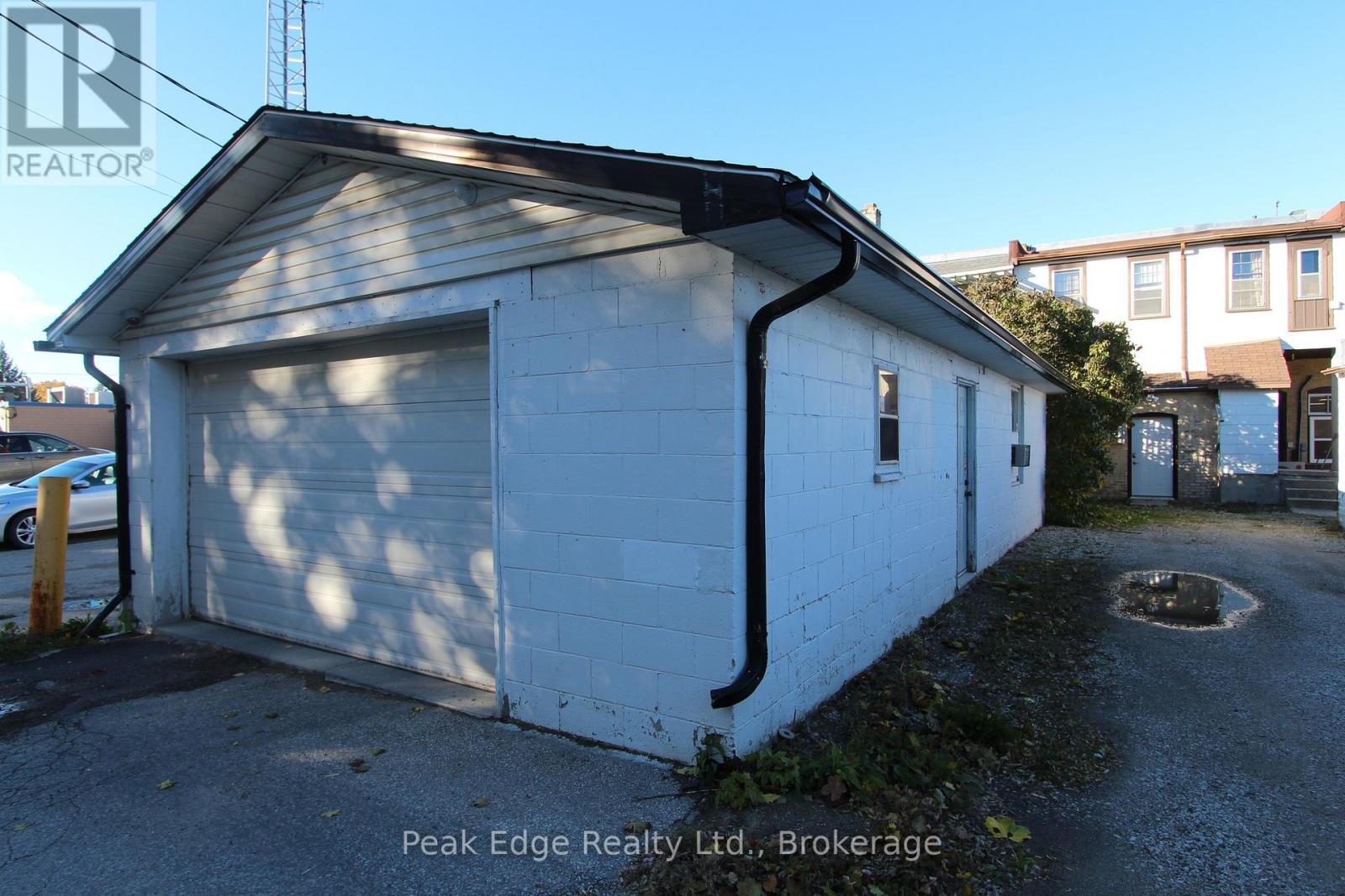 209 10th Street, Hanover, Ontario  N4N 1N8 - Photo 25 - X12692860