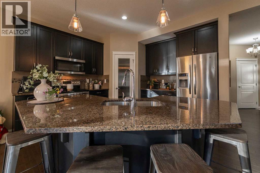 733 Twinriver Loop W, Lethbridge, Alberta  T1J 5E1 - Photo 13 - A2257784