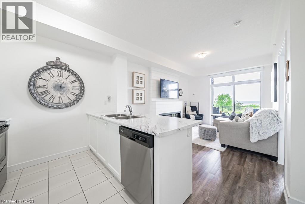 35 Southshore Crescent Unit# 129, Stoney Creek, Ontario  L8E 0J2 - Photo 5 - 40797826