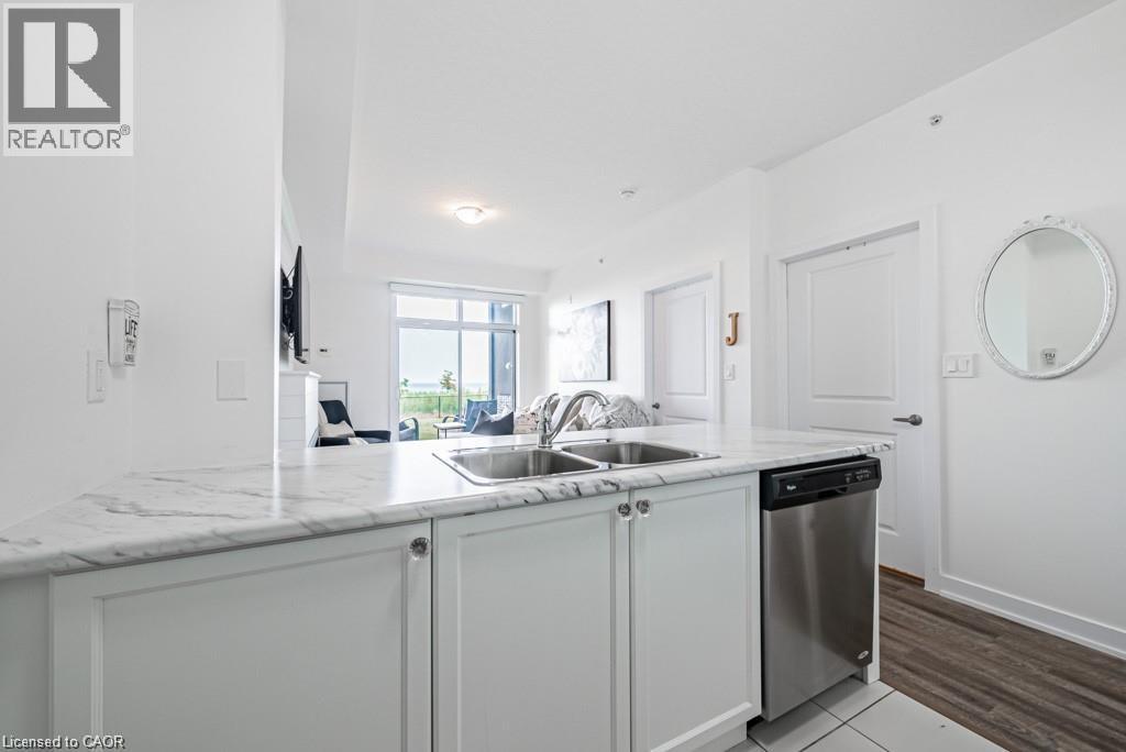 35 Southshore Crescent Unit# 129, Stoney Creek, Ontario  L8E 0J2 - Photo 9 - 40797826
