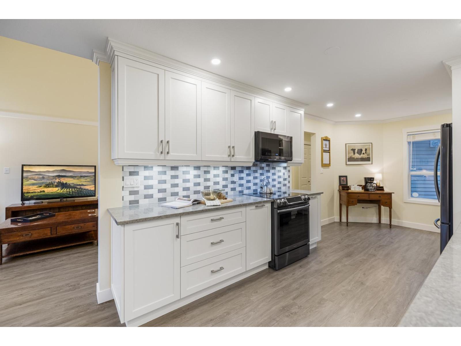 109 10250 155a Street, Surrey, British Columbia  V3R 4K5 - Photo 14 - R3079125