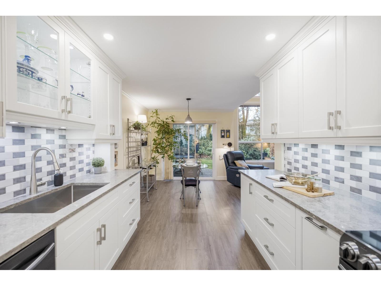 109 10250 155a Street, Surrey, British Columbia  V3R 4K5 - Photo 12 - R3079125