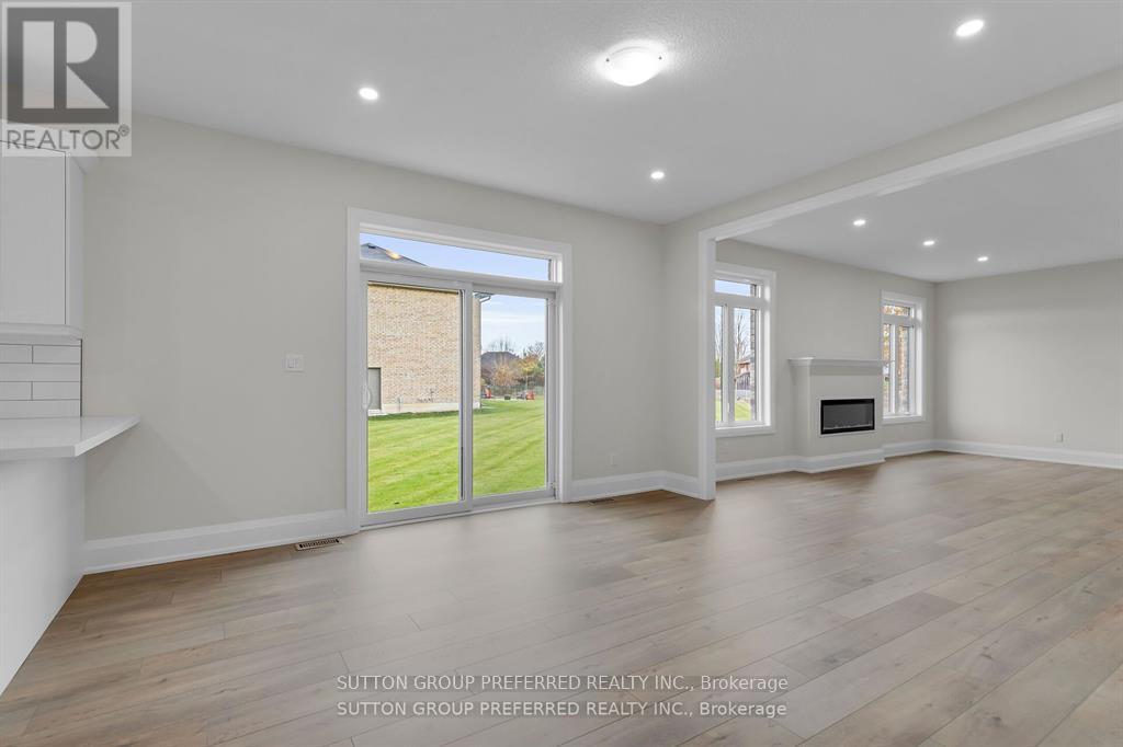 1 Bouw Place, Dutton/dunwich, Ontario  N0L 1J0 - Photo 4 - X12692968