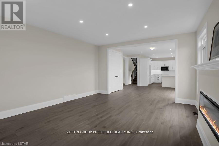 252 Leitch Street, Dutton/dunwich, Ontario  N0L 1J0 - Photo 18 - X12692974