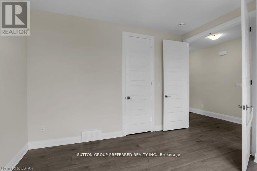 252 Leitch Street, Dutton/dunwich, Ontario  N0L 1J0 - Photo 5 - X12692974