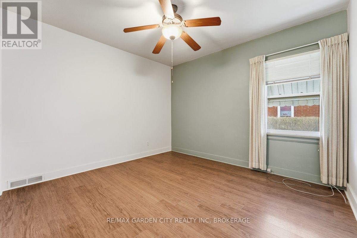 1509 Haist Street N, Pelham, Ontario  L0S 1E0 - Photo 19 - X12690448