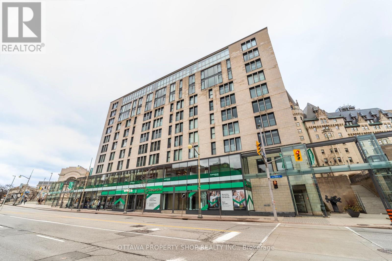 403 - 700 Sussex Drive, Ottawa, Ontario  K1N 1K4 - Photo 2 - X12692868