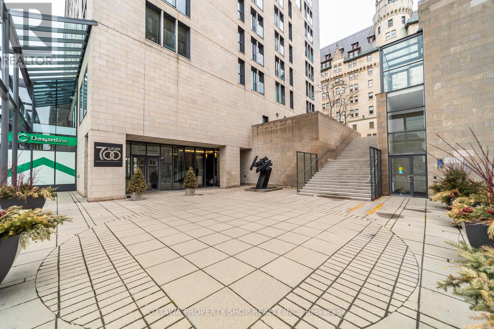 403 - 700 Sussex Drive, Ottawa, Ontario  K1N 1K4 - Photo 4 - X12692868