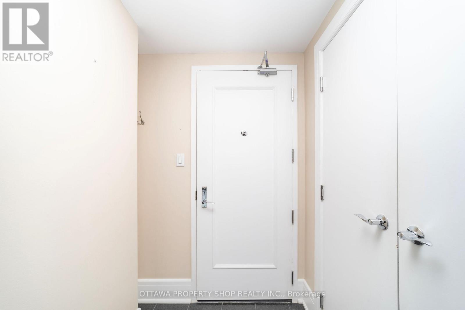 403 - 700 Sussex Drive, Ottawa, Ontario  K1N 1K4 - Photo 7 - X12692868