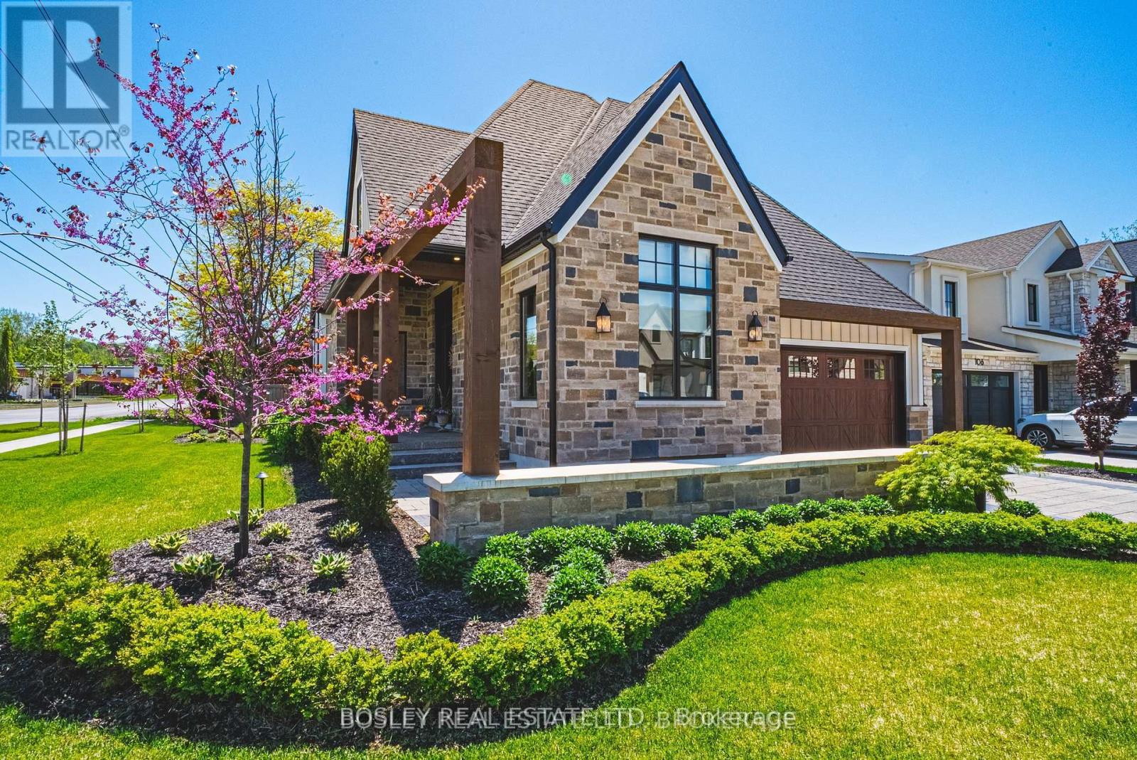 110 Millpond Road, Niagara-On-The-Lake (St. Davids), Ontario  L0S 1J1 - Photo 2 - X12693008