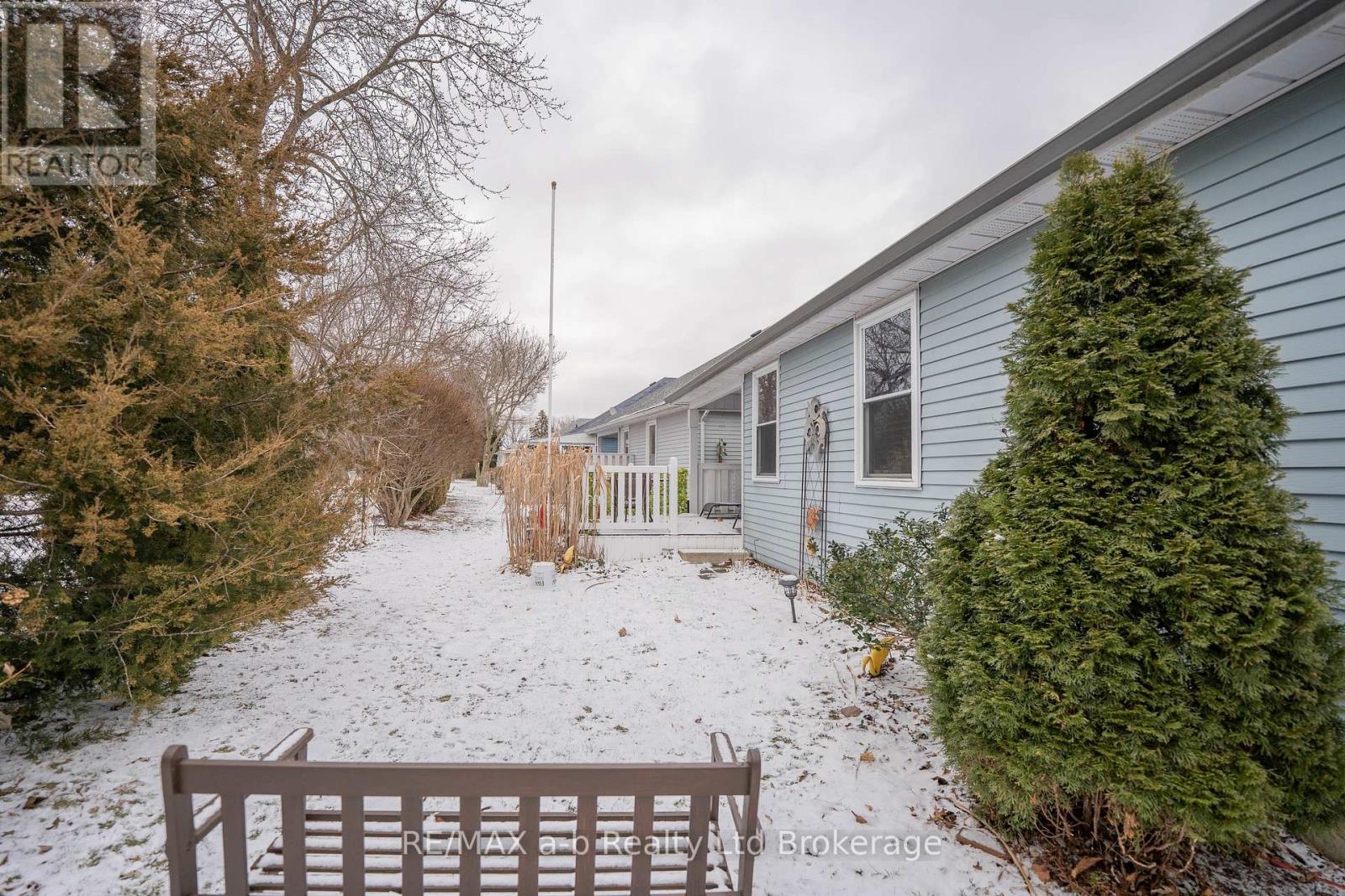 53 Hawkins Crescent, Tillsonburg, Ontario  N4G 5K6 - Photo 32 - X12692898