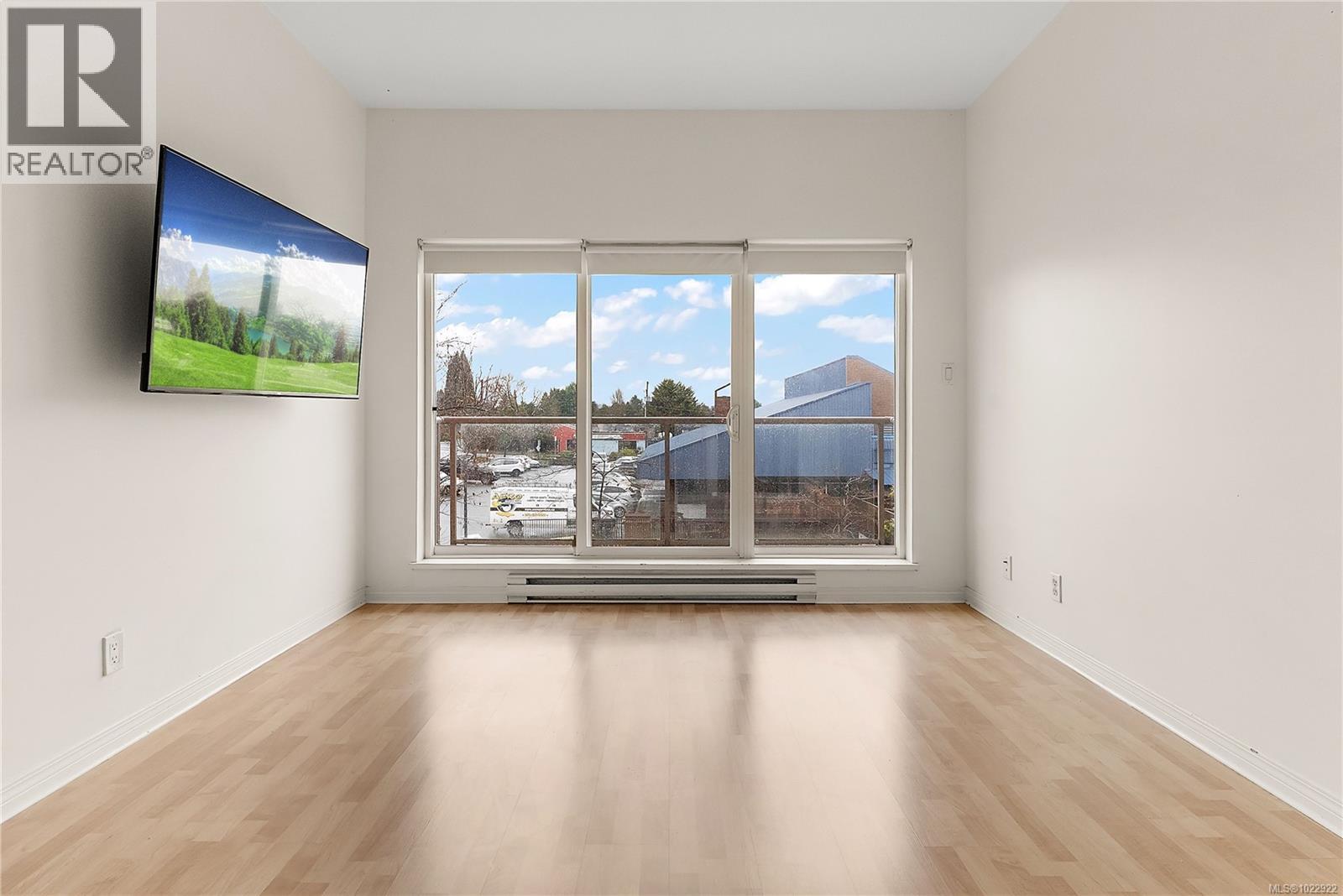 308 1550 Church Ave, Saanich, British Columbia  V8P 2H1 - Photo 15 - 1022922